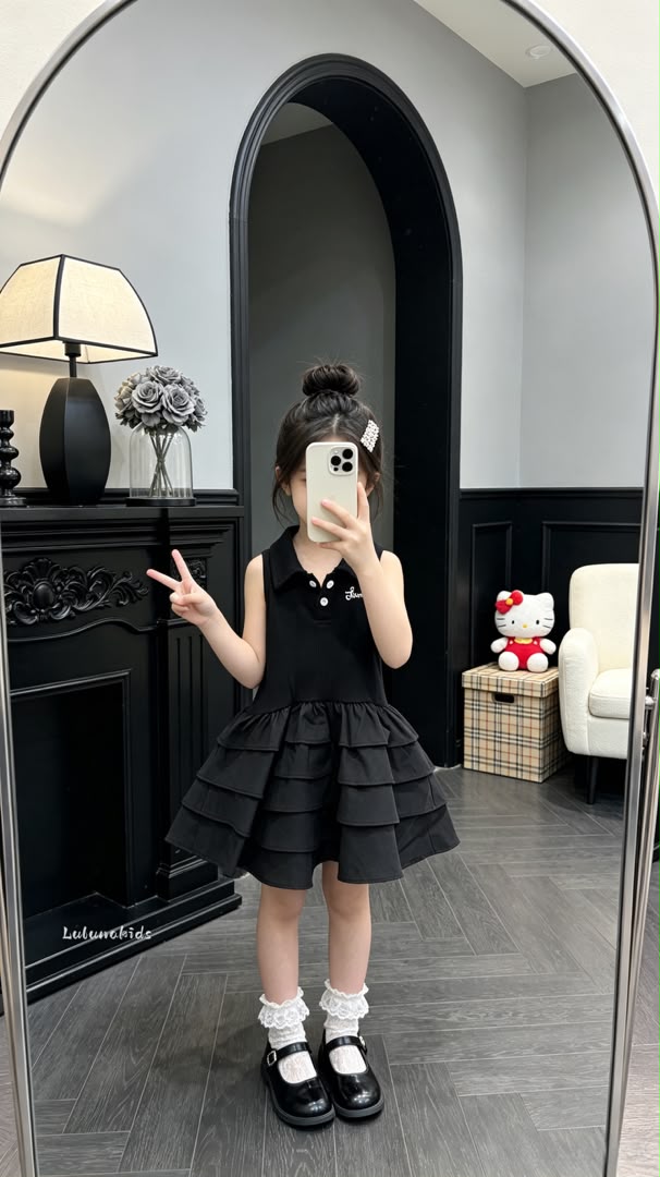 Backless Dress 辣妹露背连衣裙