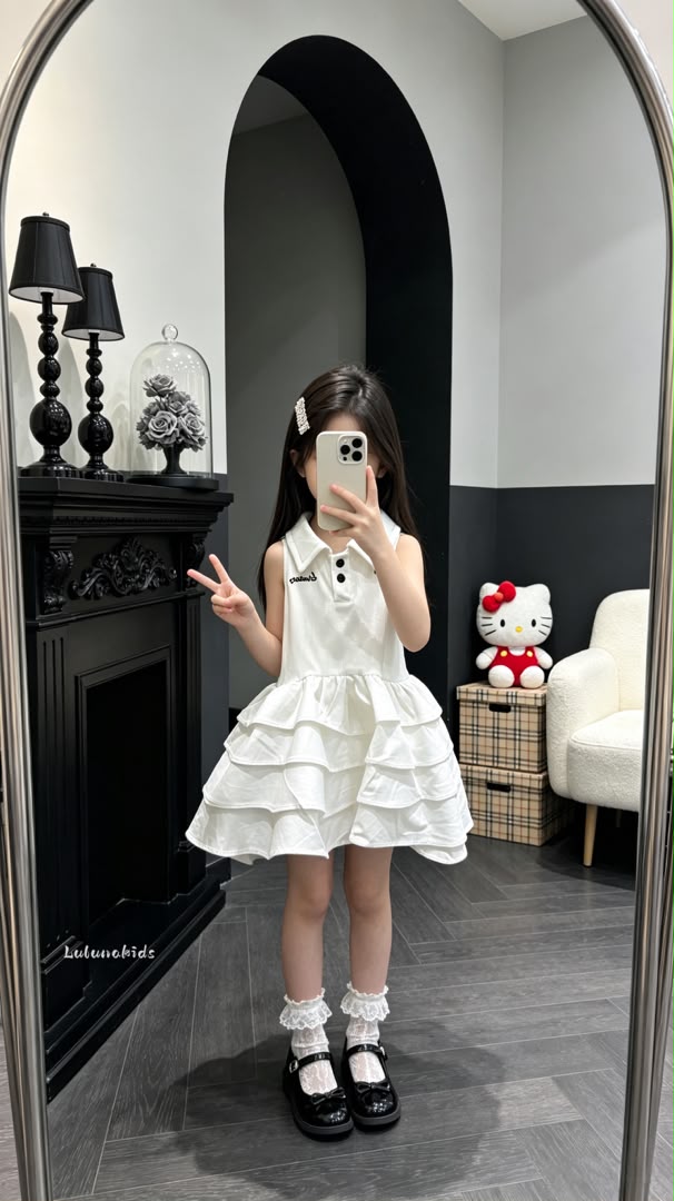 Backless Dress 辣妹露背连衣裙