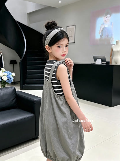 Grey-Green Forest Suspender Dress 灰绿 . 森系背带裙