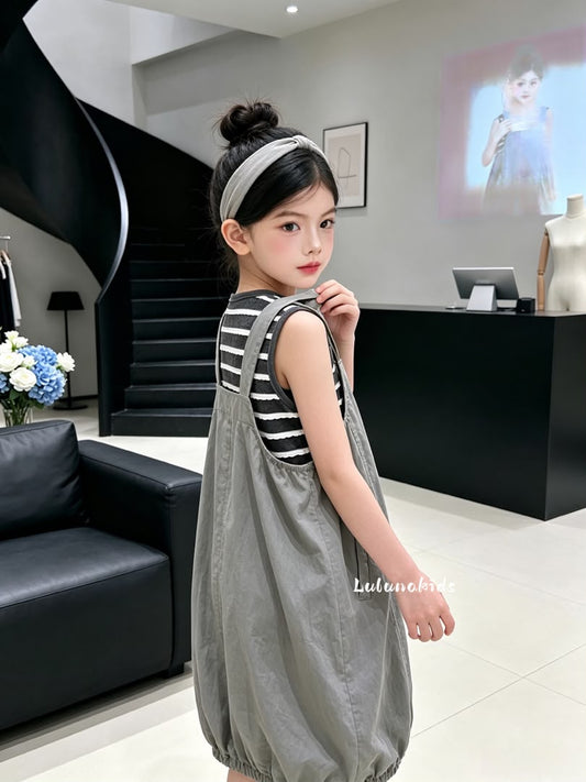 Grey-Green Forest Suspender Dress 灰绿 . 森系背带裙