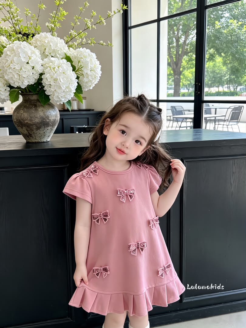 Silver Bow Dress 银蝴蝶结连衣裙