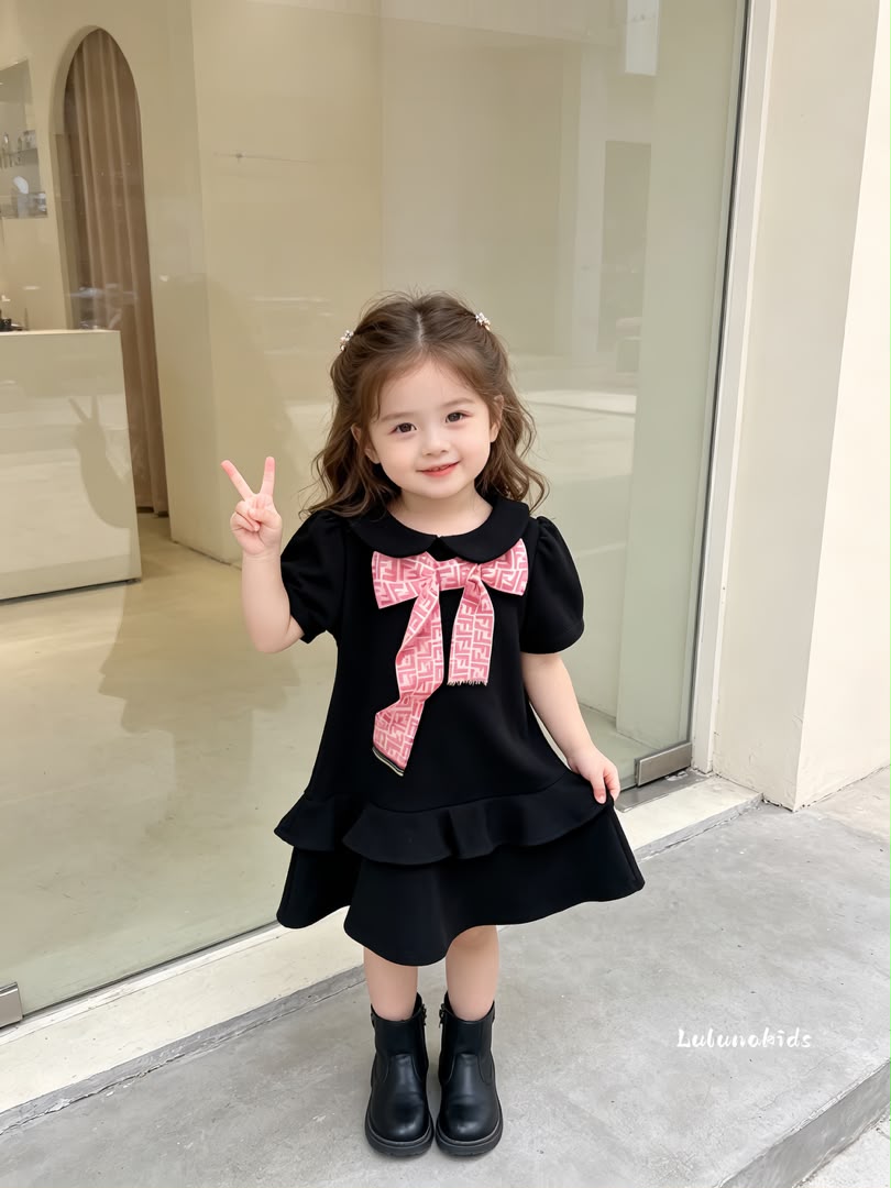 Lapel Bow Dress FENDY翻领蝴蝶结连衣裙