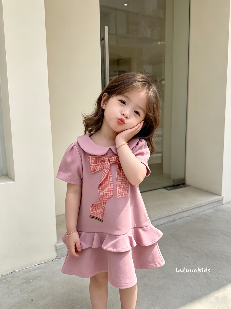 Lapel Bow Dress FENDY翻领蝴蝶结连衣裙