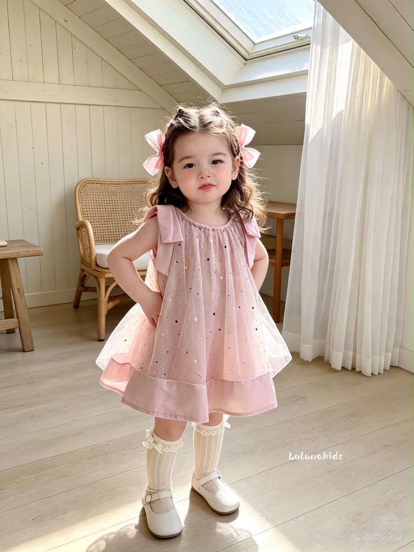 Star Strap Tulle Dress 星星吊带网纱裙