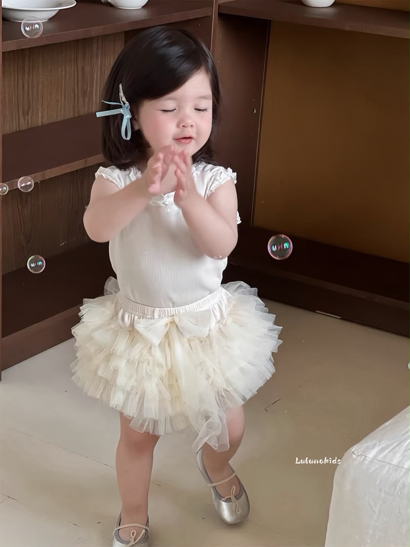 Lace Vest Tutu Bodysuit Pants 花边背心纱纱包屁裤